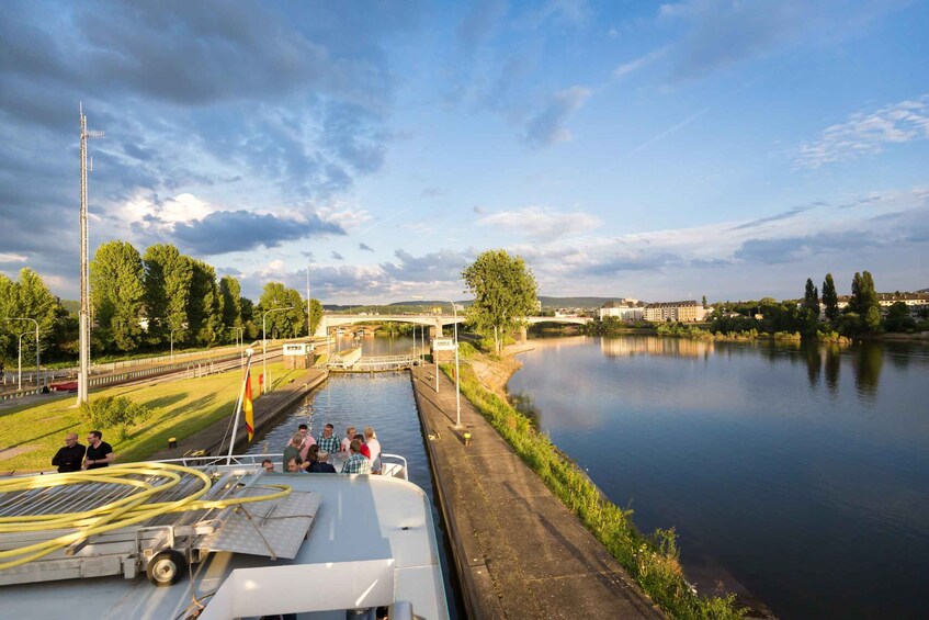 Picture 3 for Activity Koblenz: Panoramic Cruise on Moselle River to Winningen