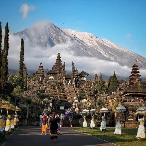 Picture 1 for Activity Bali : Gate Heaven Lempuyang & Besakih Tample & Waterfall