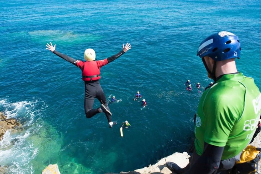 Picture 3 for Activity Newquay: Coasteering