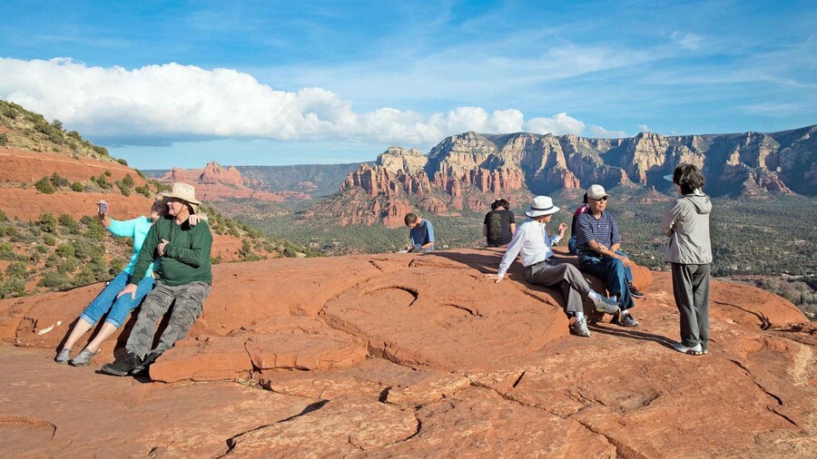 From Phoenix/Scottsdale: Day Tour to Sedona and Grand Canyon