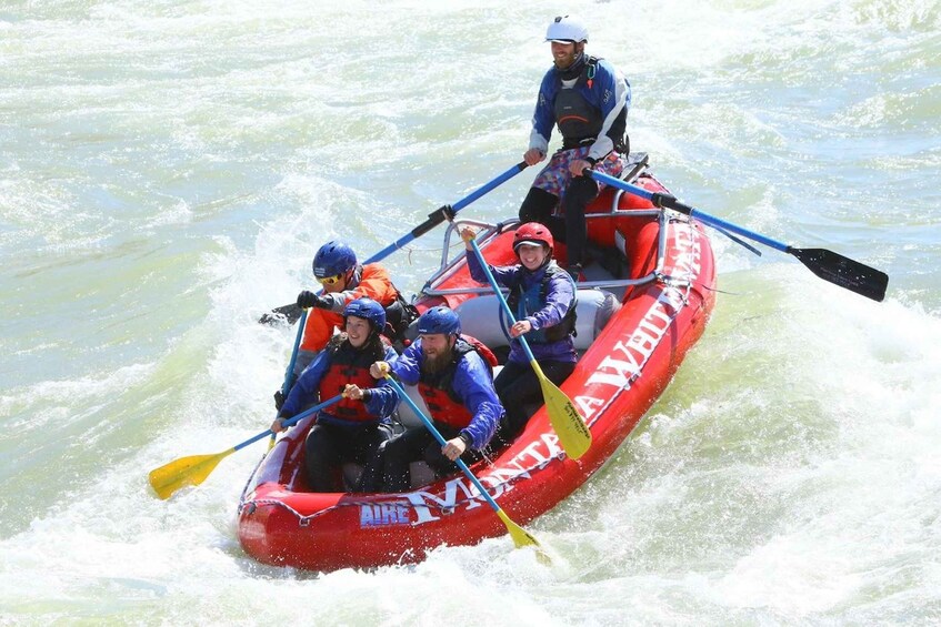 Picture 1 for Activity Gardiner: Full Day Raft Trip on the Yellowstone River+Lunch