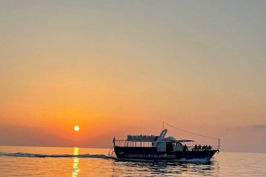 Sunset cruise Calabria