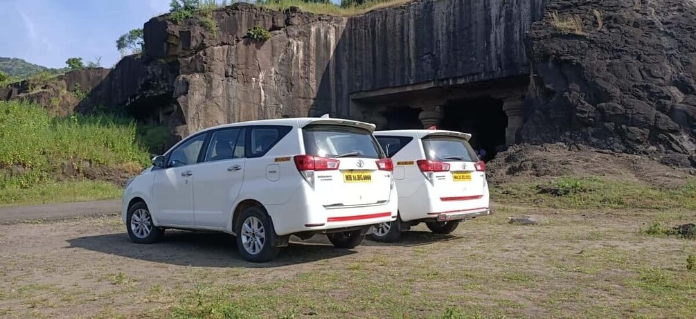 From Aurangabad: Book your reliable taxi for Ajanta & Ellora