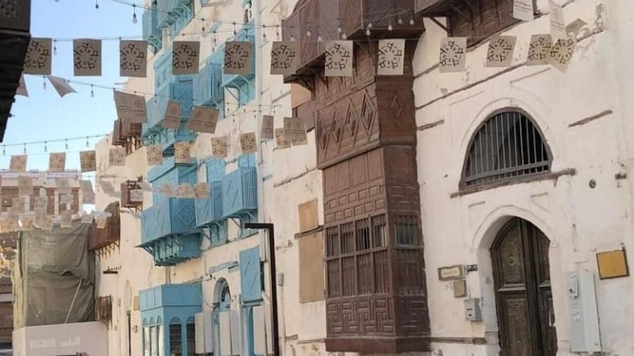 Jeddah: Historic District Tour by a Local licensed Guide