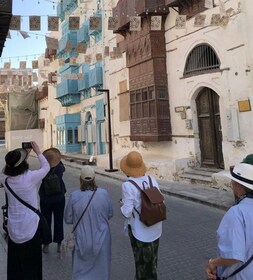 Jeddah: Historic District Tour by a Local licensed Guide