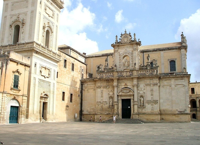 From Brindisi: Lecce private day tour