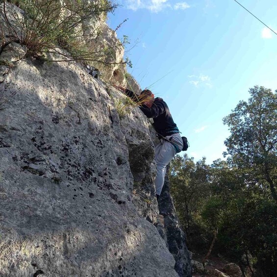 Picture 4 for Activity THESSALONIKI: CLIMBING WITH A VIEW OF THE ALIAKMONAS DAM