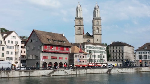 Zürich: Privat vandringstur med en lokal guide