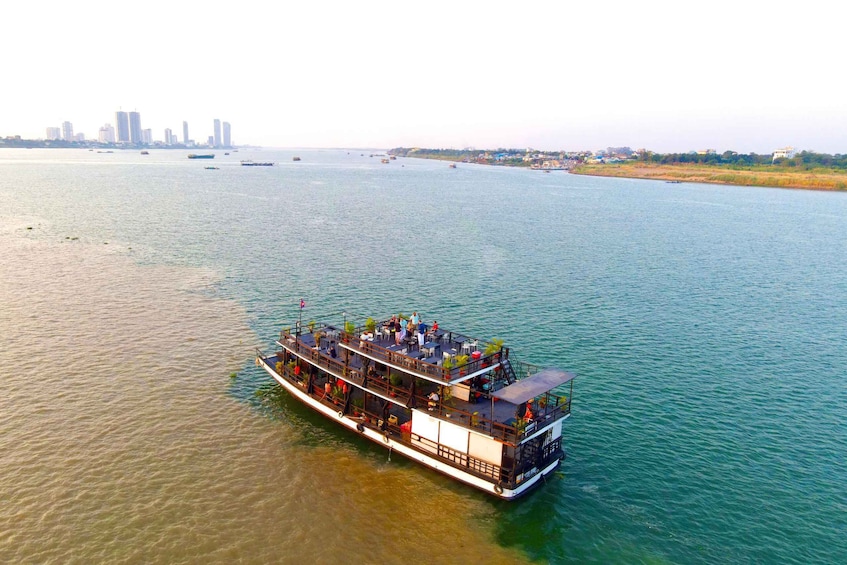Picture 4 for Activity Phnom Penh: Sunset Cruise with Unlimited Beer and Drinks