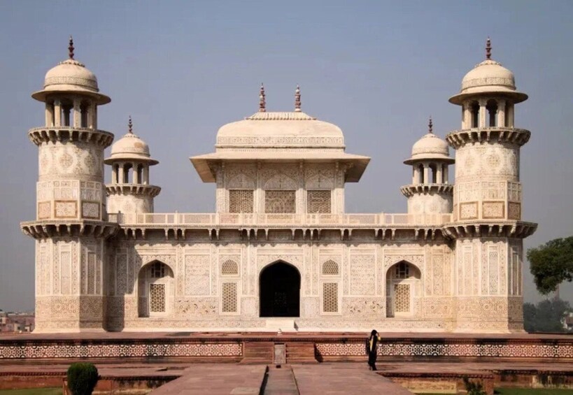 Picture 1 for Activity 2 Days Agra Taj & Red Fort Tour from Delhi