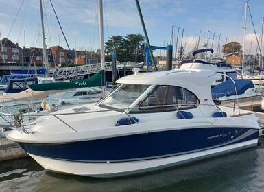 Zadar : Journée d'aventure en bateau à moteur