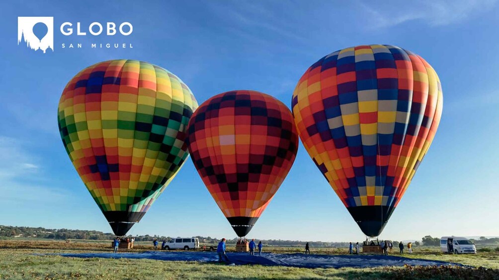 Picture 9 for Activity San Miguel de Allende: Hot Air Balloon Flight from Fri-Sun