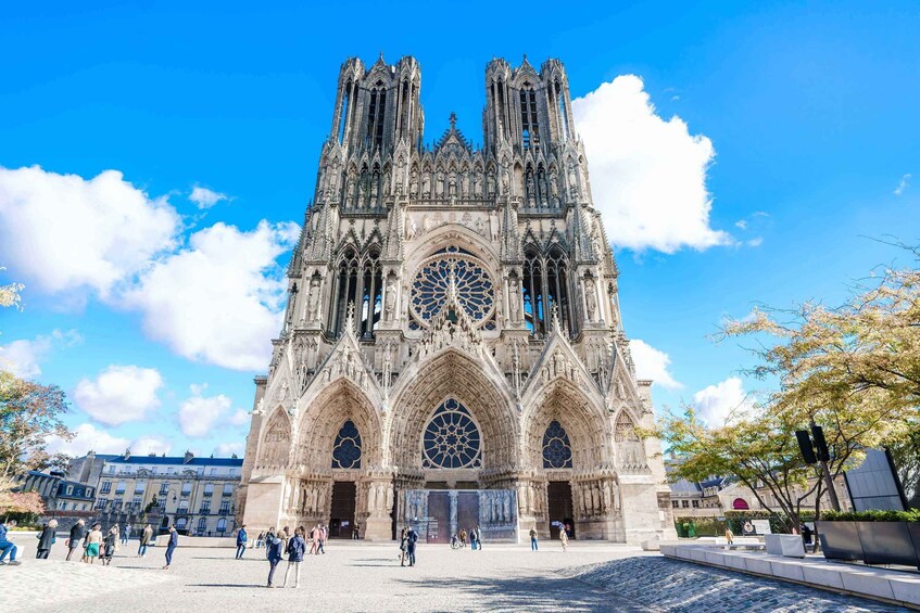 From Reims/Epernay: UNESCO Sites & Champagne Private Tour
