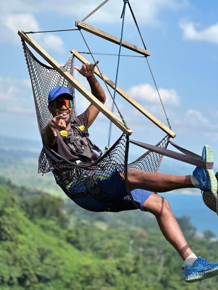 Picture 2 for Activity Vanuatu Jungle Chair in the Air