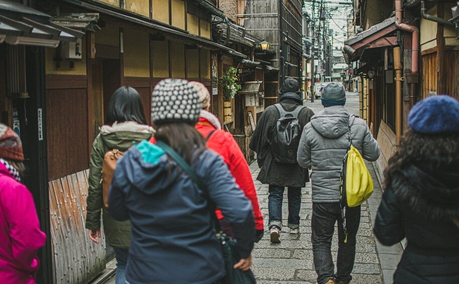 Picture 3 for Activity Kyoto: Geisha Arts Gion Cultural Walk with Geisha Show