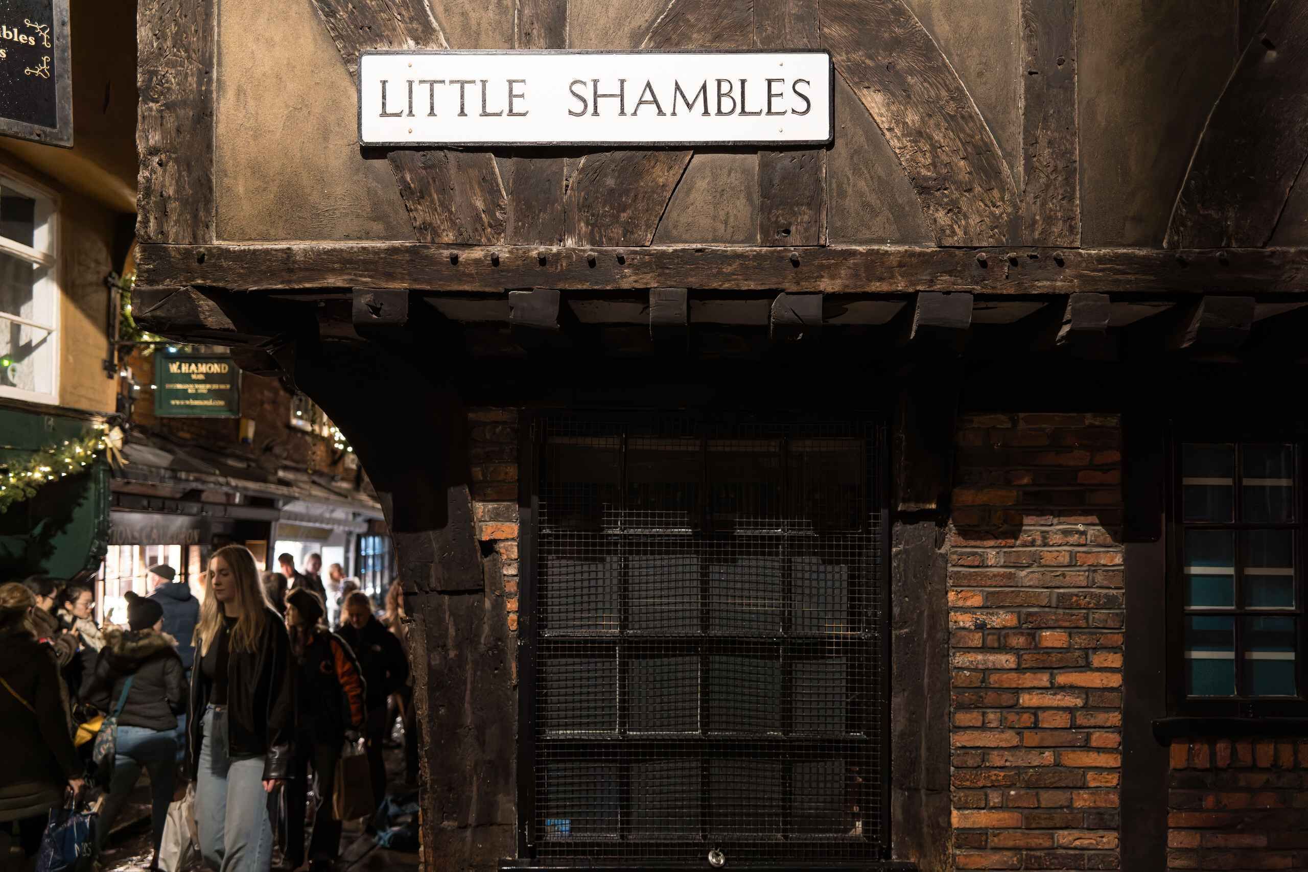 York’s Haunted Heart : Ghost, Ghouls and Gallows