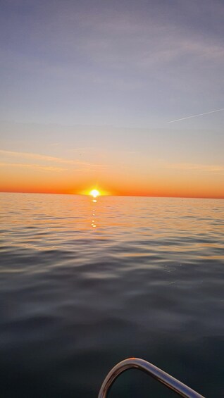 Picture 4 for Activity Cadiz Bay: Sunset boat tour "Fall in Love"