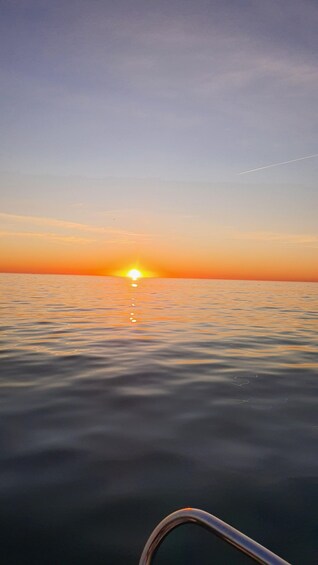 Picture 4 for Activity Cadiz Bay: Sunset boat tour "Fall in Love"