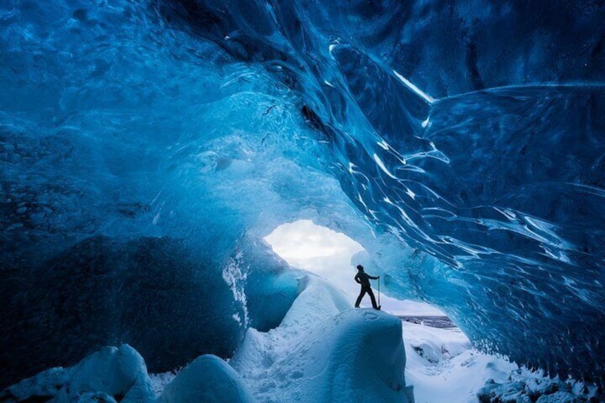 Ice Cave Tour in the National Park of Vatnajökull