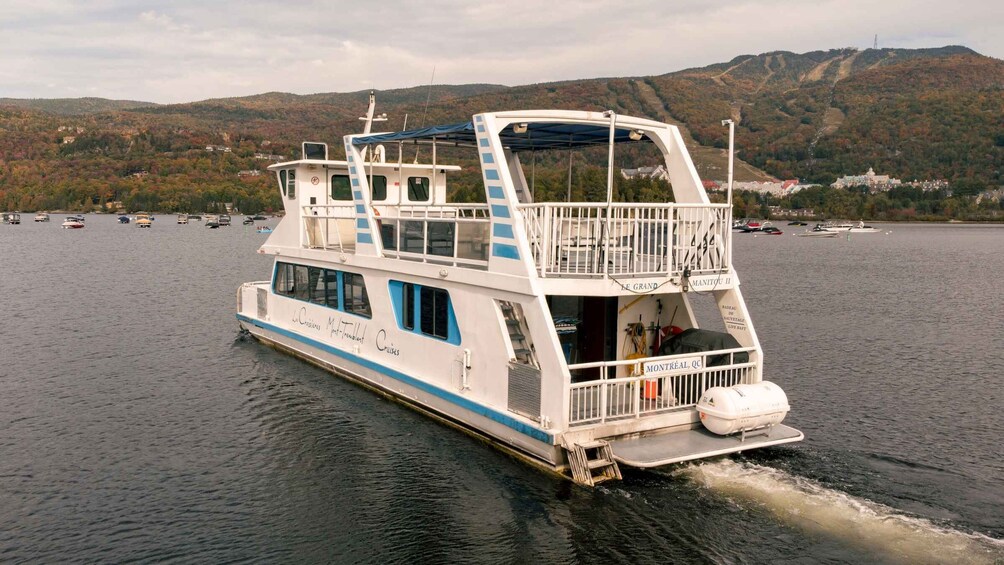 Picture 1 for Activity Mont-Tremblant: Guided Scenic Lake Cruise