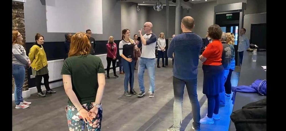 Swing dancing class with London locals