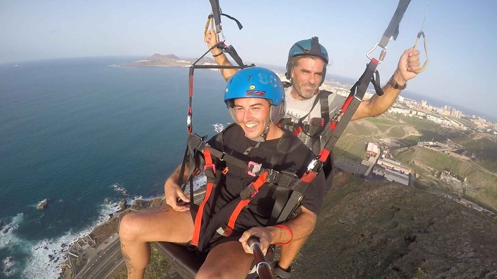 Picture 1 for Activity Las Palmas: tandem paragliding flights for everyone