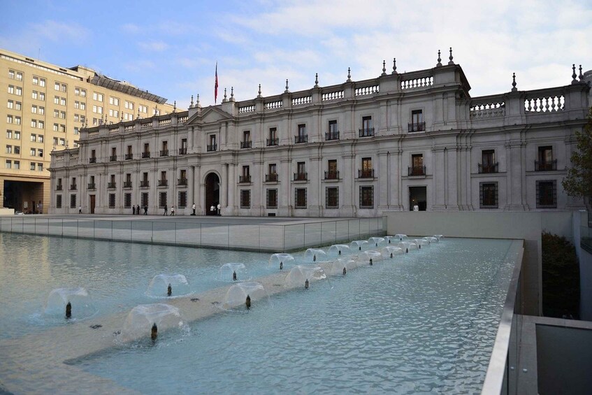 Picture 3 for Activity Santiago: Guided Full-Day Walking Tour with a Chilean Lunch