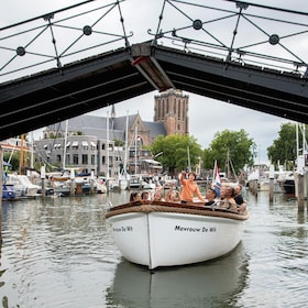 Dordrecht: City Canal Cruise