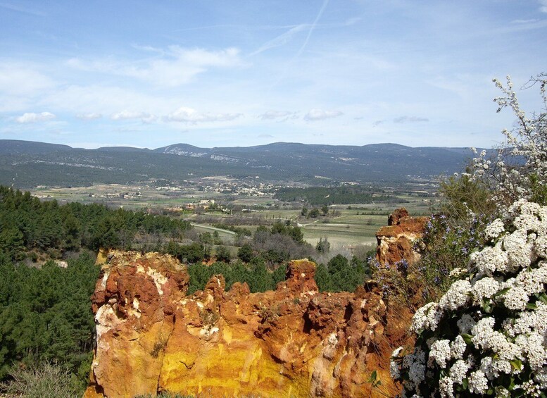 Picture 2 for Activity From Aix-en-Provence: Luberon Region E-Bike Full-Day Tour