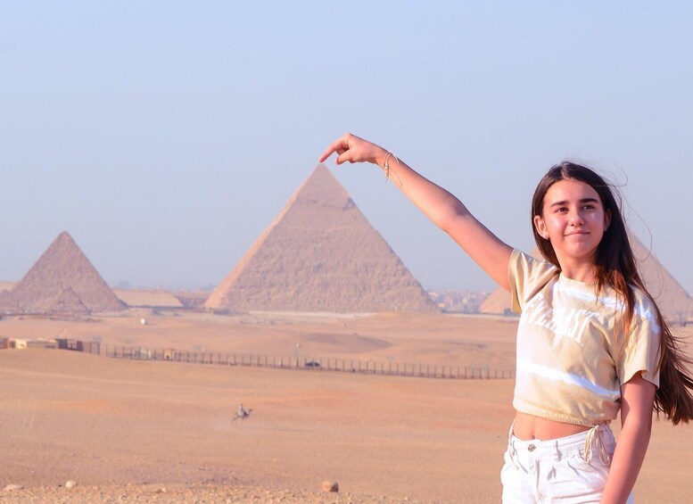 Picture 1 for Activity Giza: Female Guided Pyramids and Egyptian Museum Tour