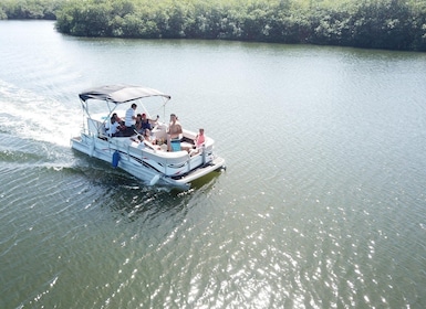 San Andrés: Island Pontoon Boat Tour