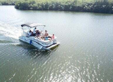 San Andrés: Island Pontoon Boat Tour