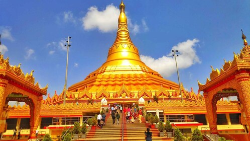 Mumbai: Gua Kanheri dan Kuil Pagoda Emas