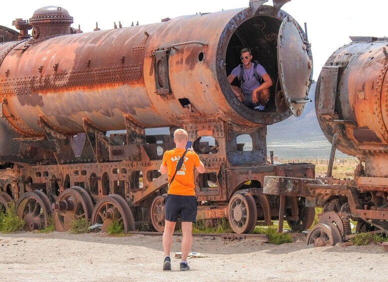 Picture 6 for Activity San Pedro de Atacama: Uyuni Salt Flats 4-Day Tour