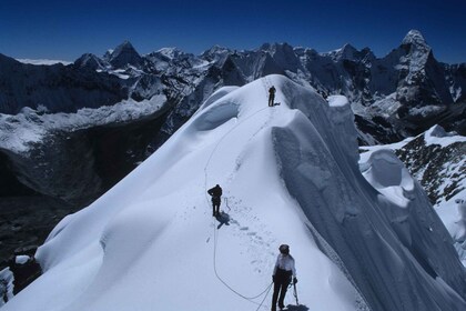 Island Peak Climbing: - EBC de 17 días a través de Island Peak Climbing