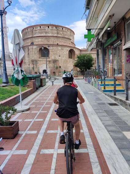 Picture 2 for Activity Thessaloniki: Bike Tour