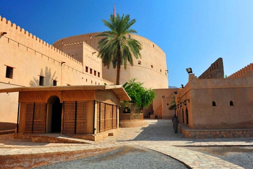 Picture 11 for Activity Nizwa Market, Nizwa Fort, Misfat Al Abriyeen, Jabal Shams