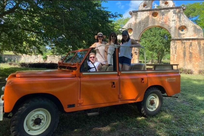 Picture 3 for Activity Private Tour Uxmal vintage Land Rover safari & Mayan brunch