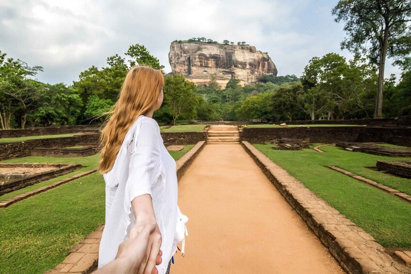 Picture 2 for Activity Colombo: Sigiriya, Dambulla, Kandy, Pinnawala 2 Day Tour