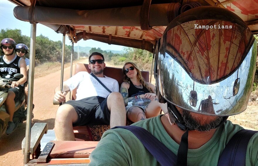 Discover Kampot countryside, Salt, Pepper, Kep Crab market