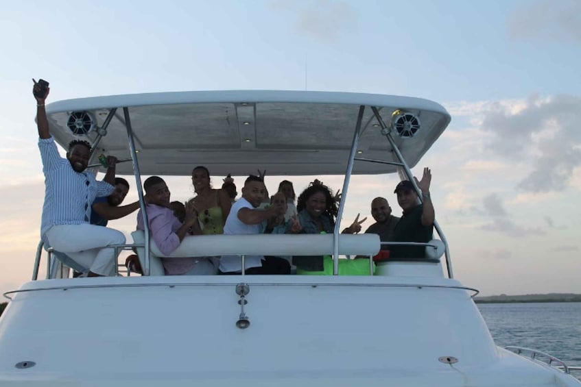 Picture 2 for Activity Willemstad: Sunset Cruise Tour with Food and Drinks
