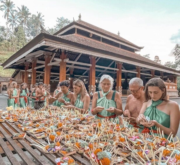 Picture 4 for Activity Tirta Empul: Temple Tour with Optional Spiritual Cleansing