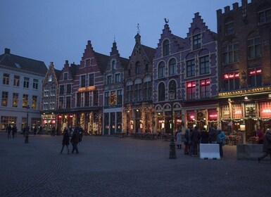 Bruges: Christmas Market Private Walking Tour