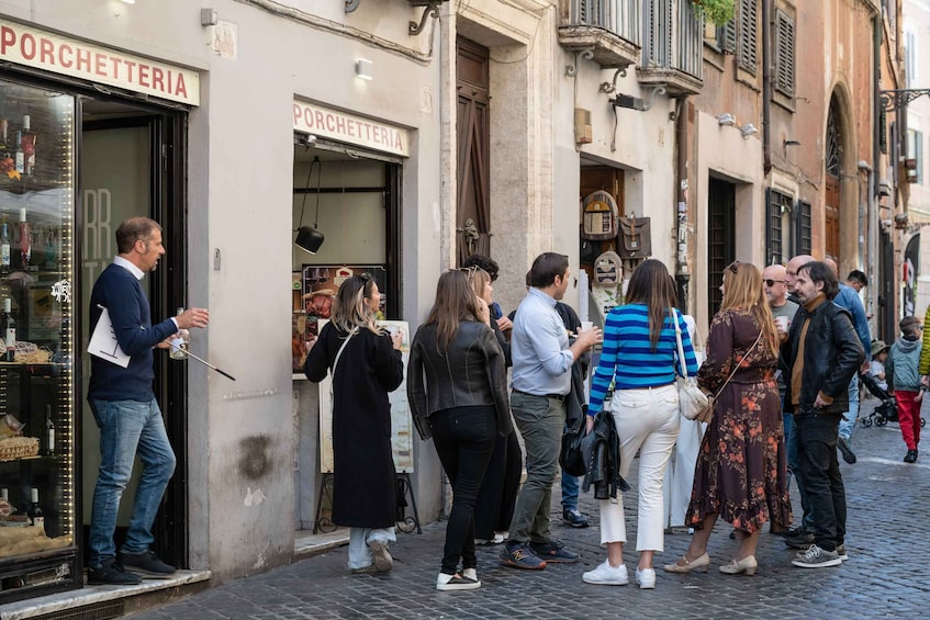 Picture 13 for Activity Rome: Campo de' Fiori & Ghetto Street Food Guided Tour