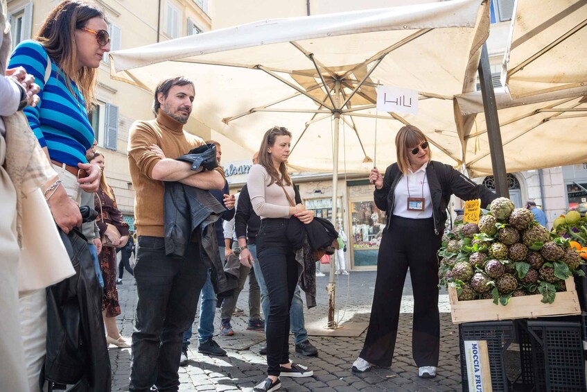 Picture 18 for Activity Rome: Campo de' Fiori & Ghetto Street Food Guided Tour