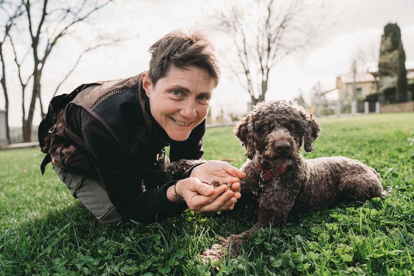 Picture 2 for Activity Barberino Tavarnelle: Truffle Hunt Tour with Lunch or Dinner