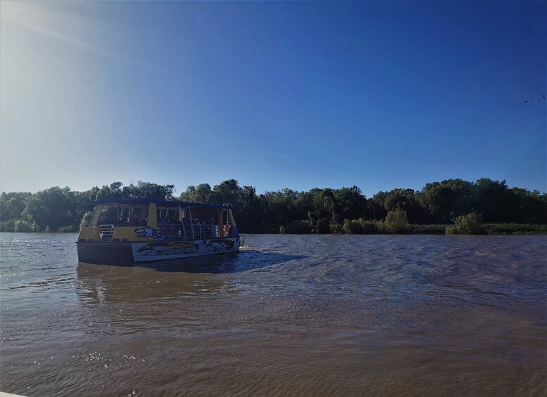 Picture 3 for Activity Jumping Croc Cruise, Berry Springs,Fogg Dam & Humpty Doo Pub