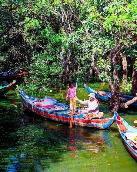 Picture 28 for Activity 3 Days-Angkor Temple Complex, Rolous Group &Floating village