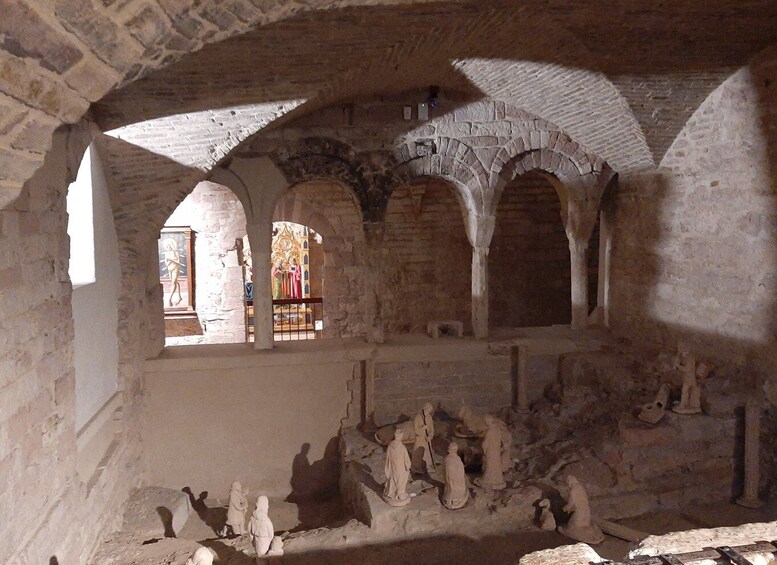 Picture 1 for Activity Assisi: Crypt of San Rufino and Roman Forum Underground Tour