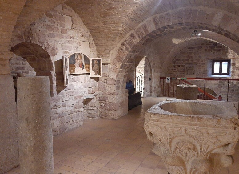 Picture 4 for Activity Assisi: Crypt of San Rufino and Roman Forum Underground Tour